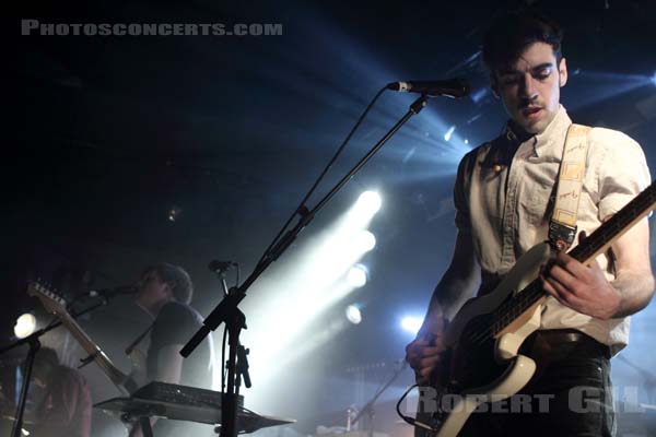 TWO DOOR CINEMA CLUB - 2010-02-24 - PARIS - Nouveau Casino - 